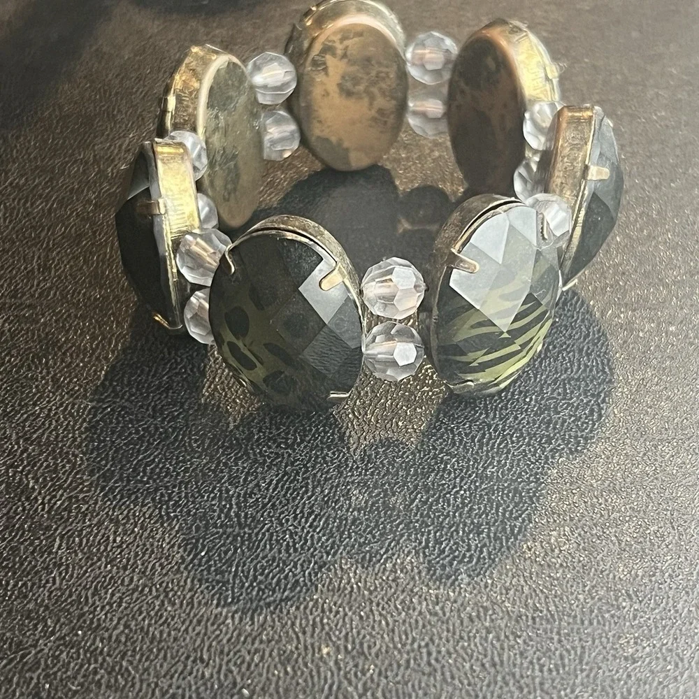 Leopard Tiger Print Bracelet. Stretchy. Unique! - Picture 4 of 5